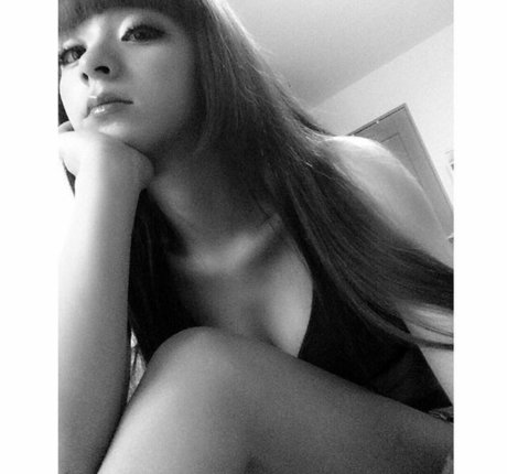 Mai Mizuhashi nude porn onlyfans