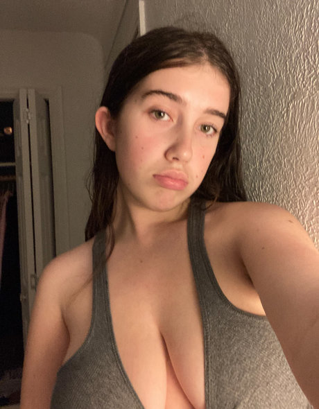 Molly Barkasy onlyfans free