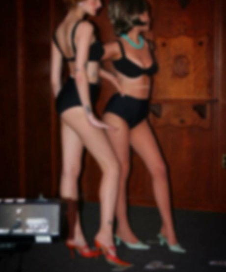 Malina Weissman onlyfans pictures