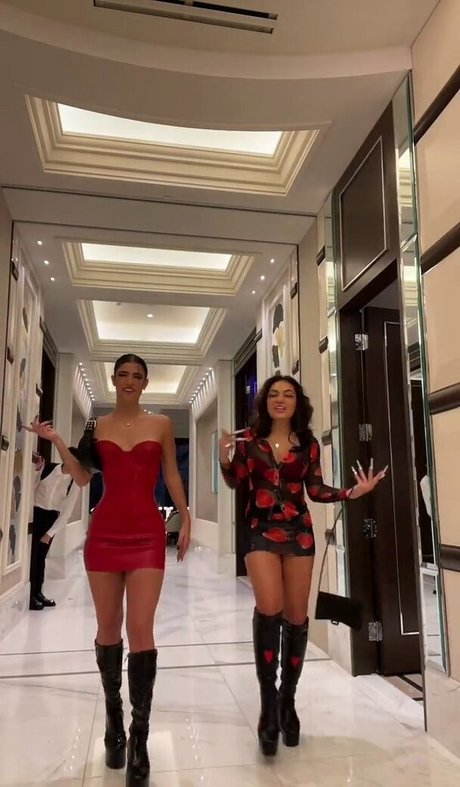 Charli DAmelio onlyfans naked