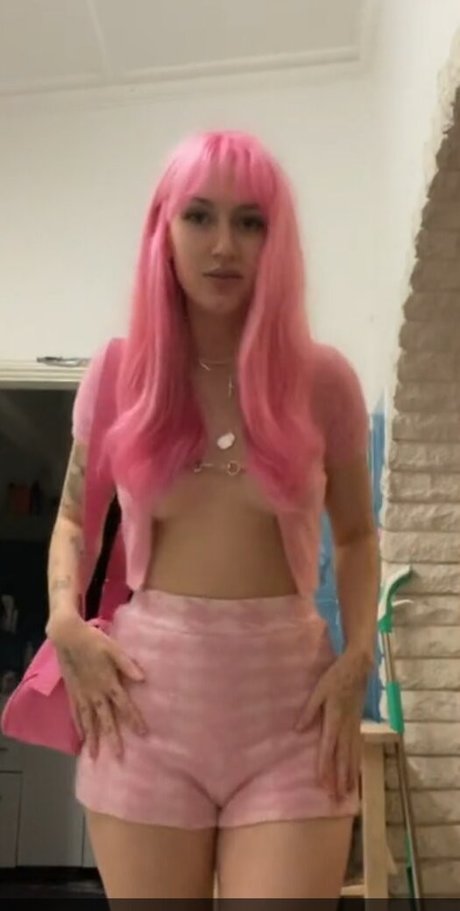 PeachPRC onlyfans picture