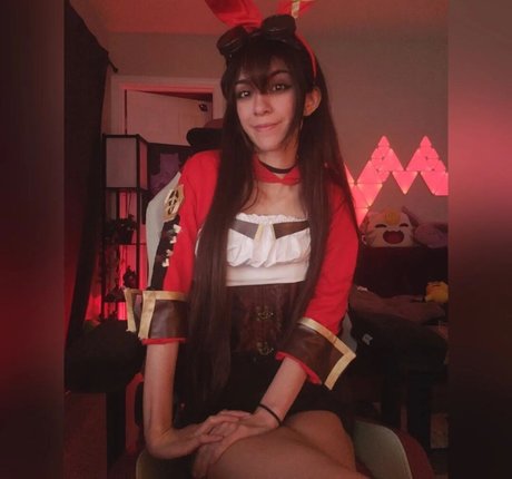 MaryMaybe onlyfans creator