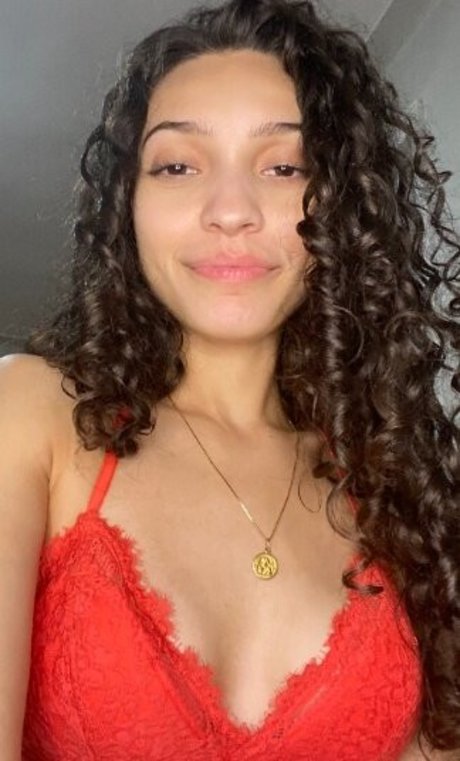 tinylatina31 onlyfans gratis