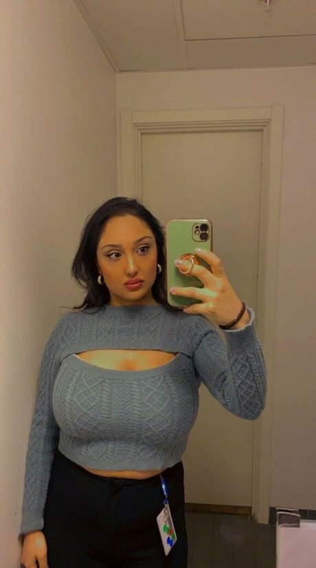 Aquariiandromedae onlyfans naked