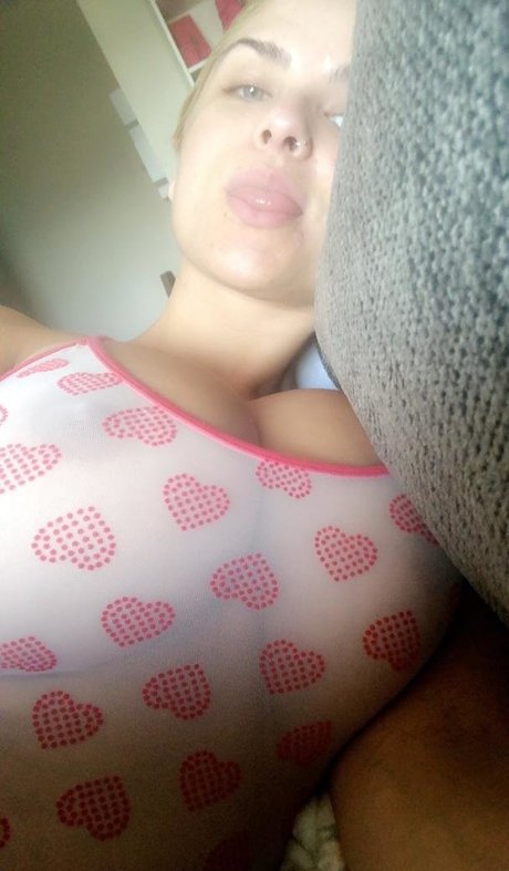 theallamericanbadgirl onlyfans porn leaks