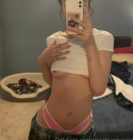 Snowbunnyxxoo onlyfans leaked photos
