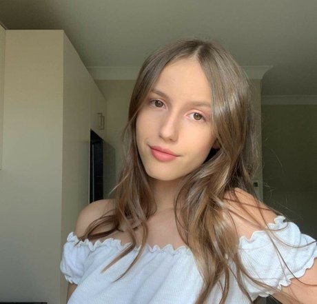 Steph Chapman onlyfans naked pics