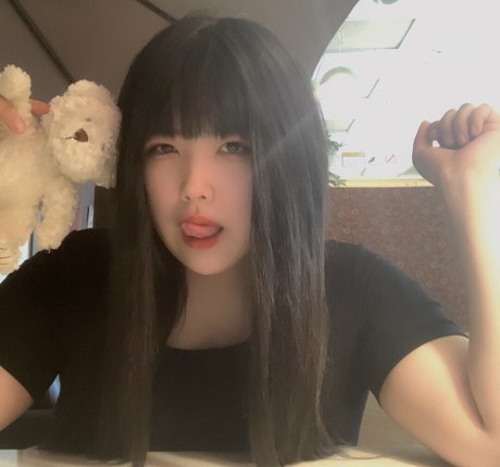 yul off onlyfans strip