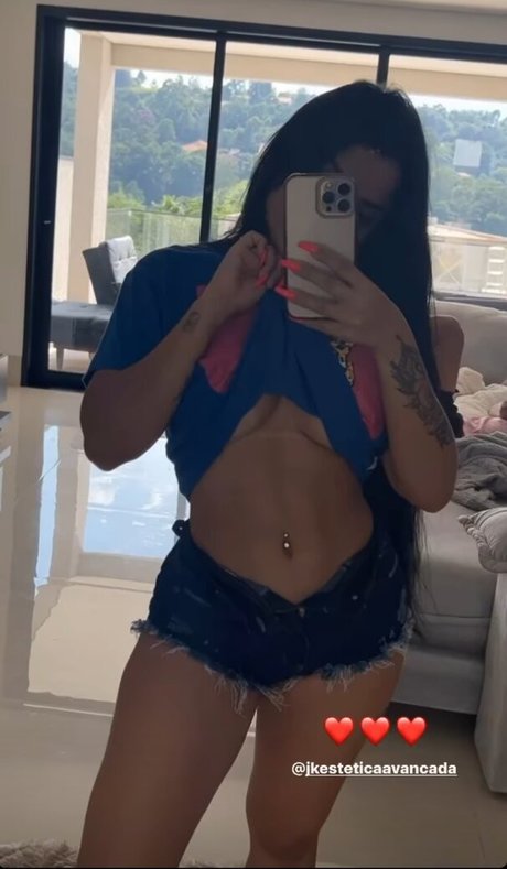Tati Nunes onlyfans nude leak
