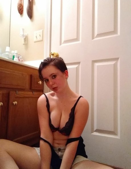 Lousyonie onlyfans leaks xxx