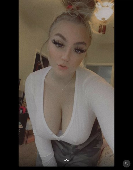 Maggielifts nude onlyfans