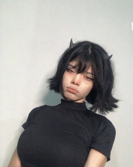 mikaccr onlyfans leak nude