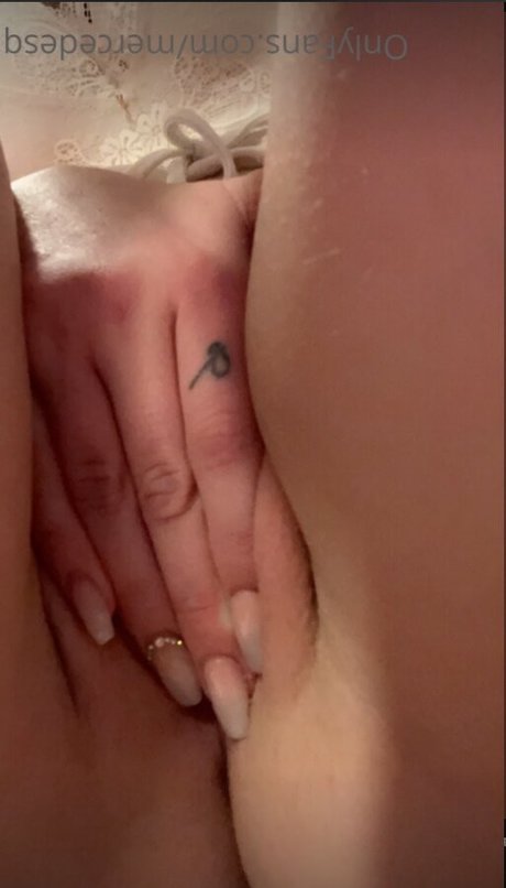 mercedesq only fans pic