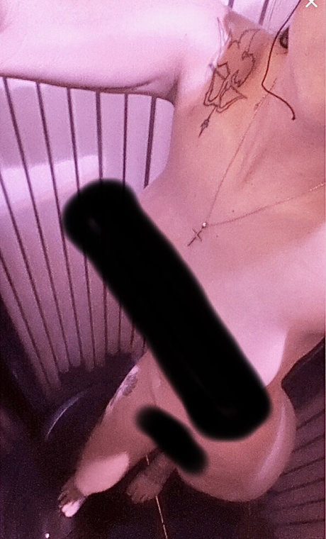 DezSomething onlyfans leak fuck