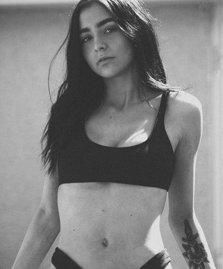 kourtneyxpaige porn onlyfans