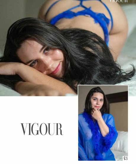 Moons Modeling nude onlyfans leaks