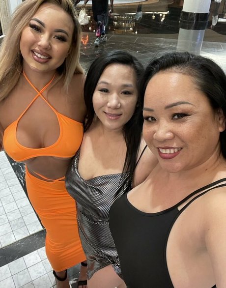 sugar4u21 naked onlyfans leak