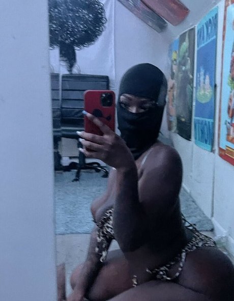 liwitdabody onlyfans leaks.