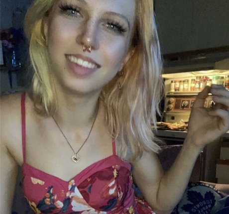 babydoll1912 only fans leaked