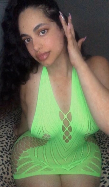 Razan Shihadeh onlyfans leak nude