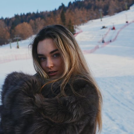 Elena Berri onlyfans archive