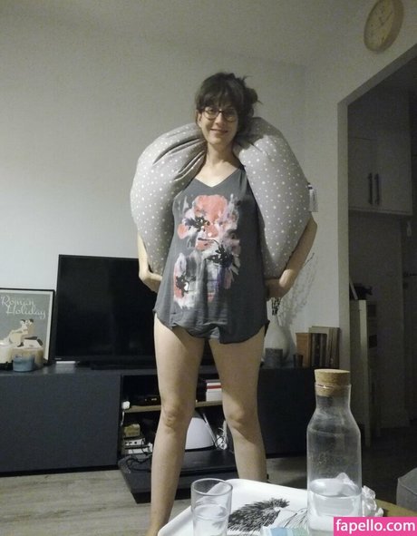 Carine Ribert onlyfans leaka