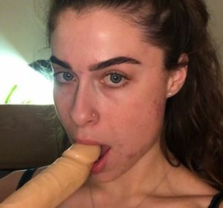 Lydia Forrest onlyfans nudes