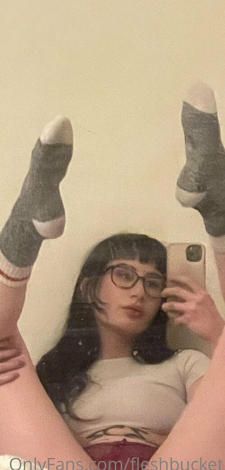 Fleshbucket free onlyfans