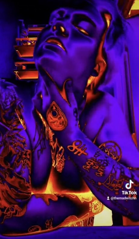 Skeletons twin onlyfans nudes leaks