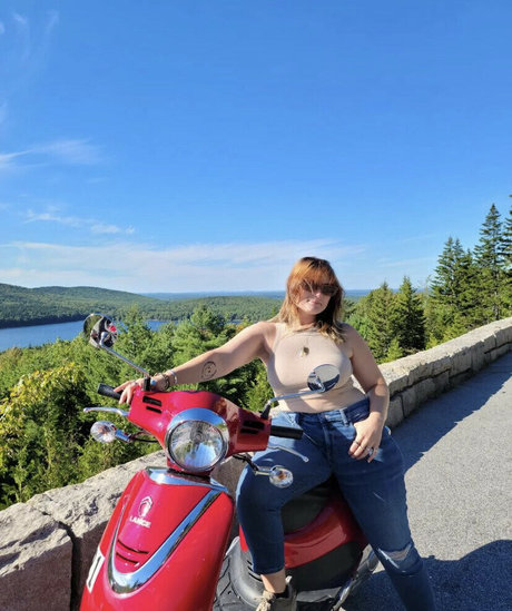 Shiny Says topless onlyfans