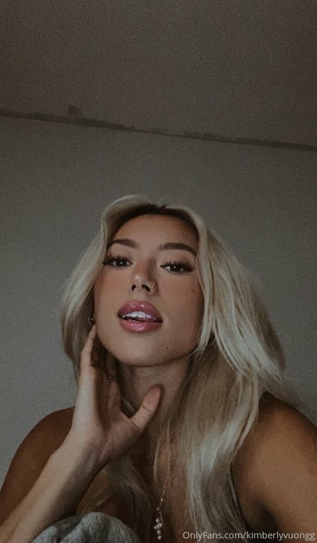 Kimberlyvuongg onlyfans naked leaked