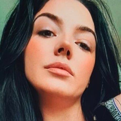 Looks By Lyla naked onlyfans leak