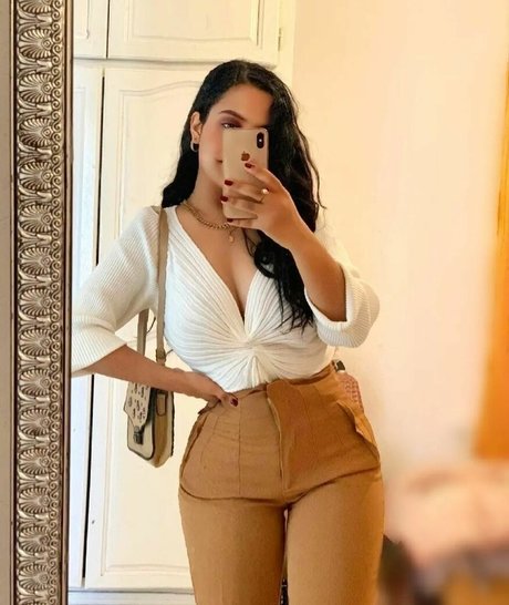 Olfa Fouzai onlyfans leaks xxx