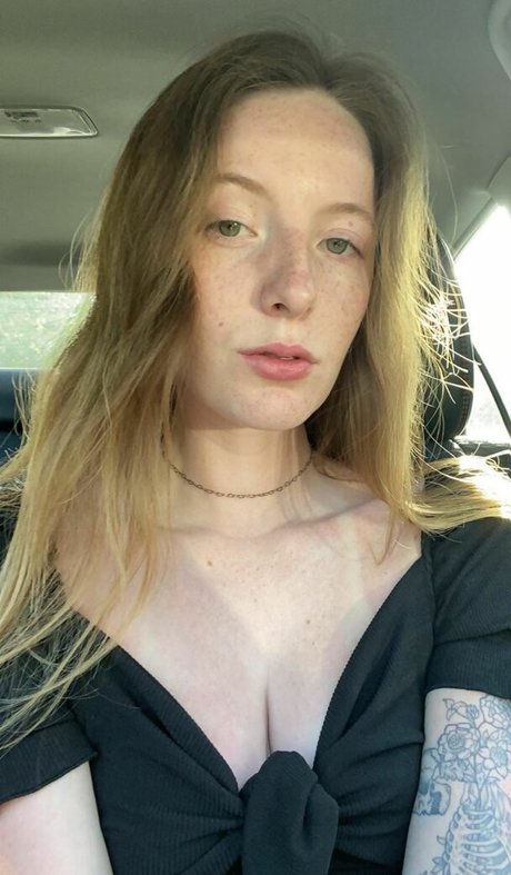 sinfulbiscuit onlyfans posts