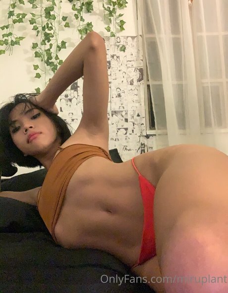 miruplanttt onlyfans xxx