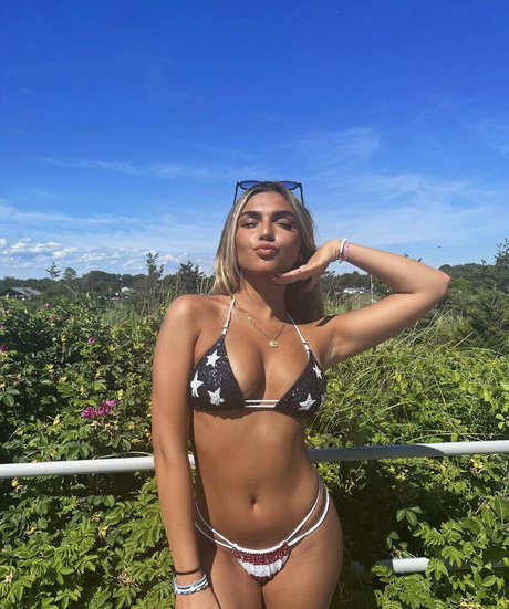 Alanna Rondinone porn onlyfans leak