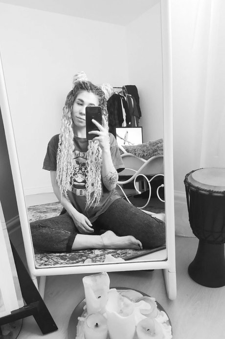 Rock it Kelly onlyfans leak nudes