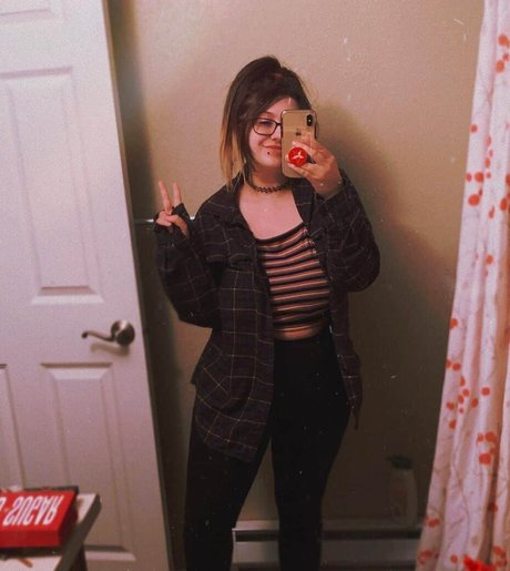 eileenexy naked onlyfans leaked