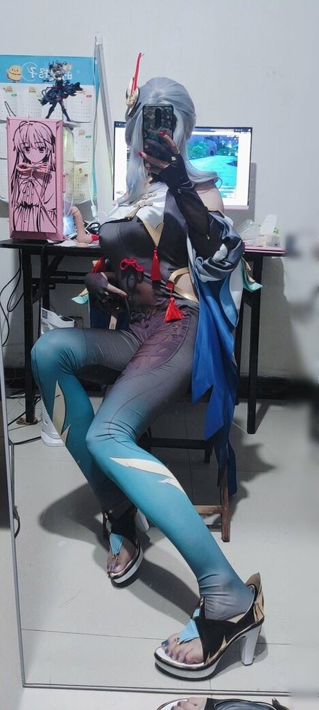 MercuryLamp7 onlyfans nudes