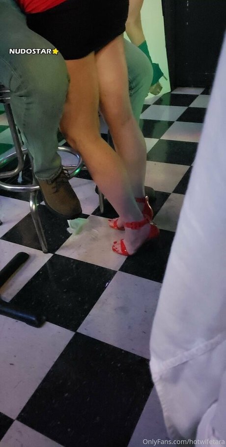 hotwifetara leaked porn onlyfans