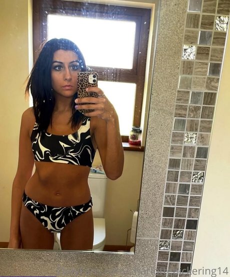 Charlotte Pickering only fans leak nude