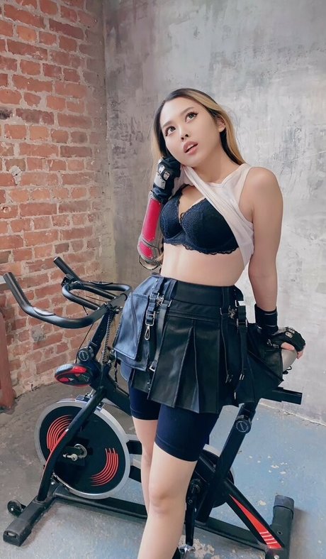 Yumi Waifu onlyfans leakd