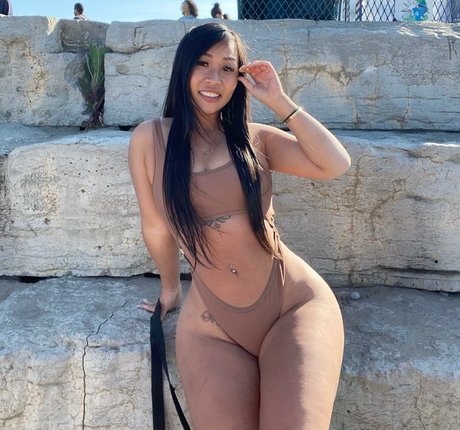 Nhi Tran onlyfans leaks nude