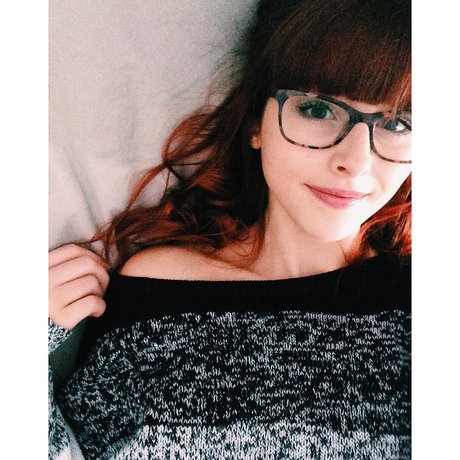 elie dr nude onlyfans