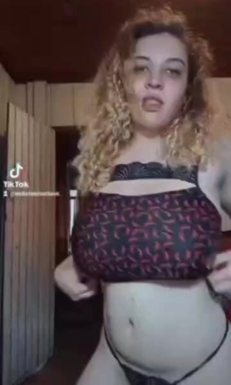 Echelen Mariane naked onlyfans leak