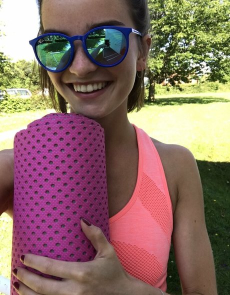 Catie Munnings onlyfans desnuda