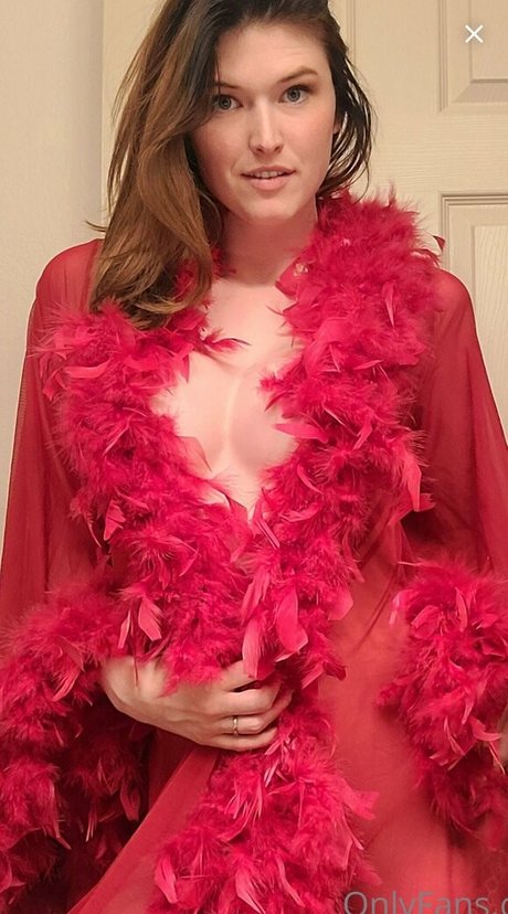 Astrid w e s t onlyfans sextape leak