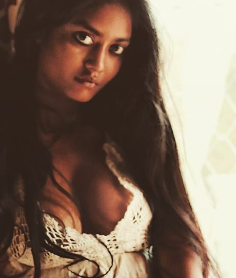 slut wife onlyfans sexy naked picture