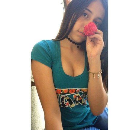 Nelly Salgado leaked onlyfans.