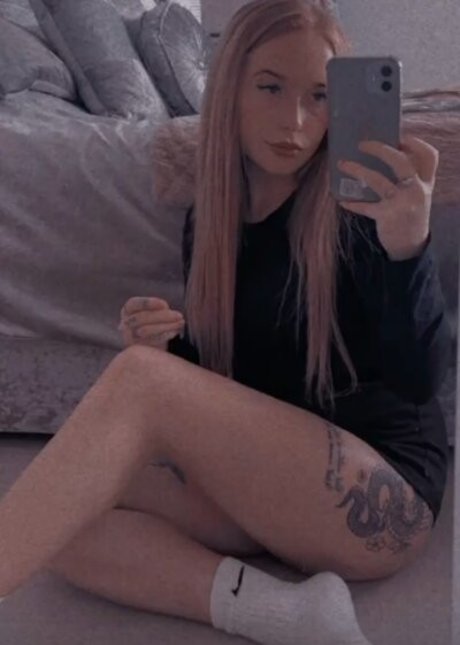 Karina Williamson onlyfans leak nude